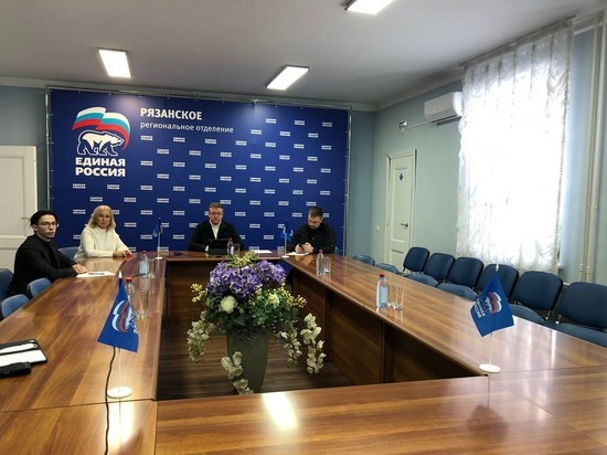 Любимов принял участие во Всероссийском совещании по вопросу помощи жителям Донбасса