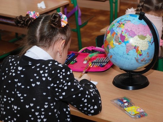 Дети из Донбасса приступили к учебе в воронежских школах