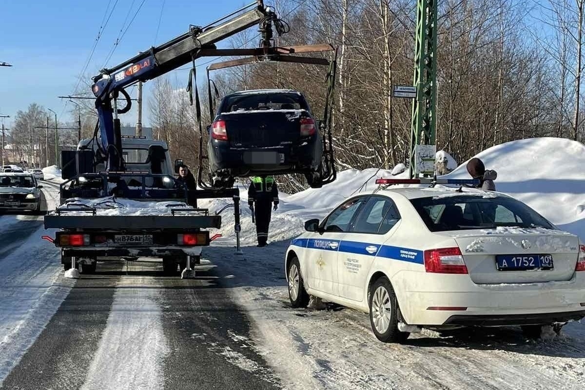 Сотрудники ДПС Карелии в праздничный день поймали пять пьяных водителей -  МК Карелия