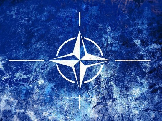 НАТО соберет экстренный саммит 25 февраля