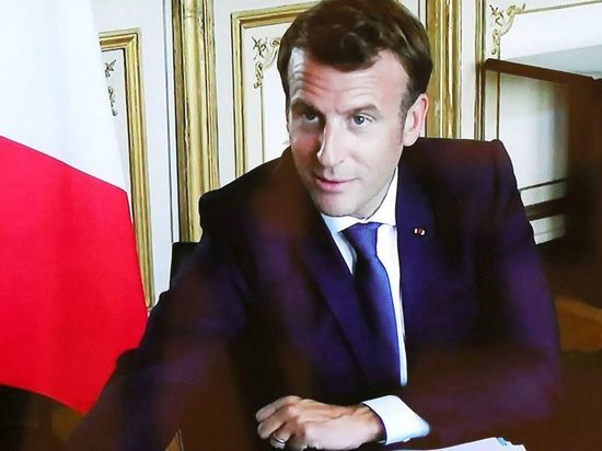 Макрон заявил об ускорении размещения французских военных в Румынии