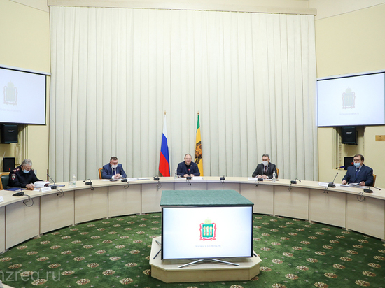 Олег Мельниченко потребовал усилить антитеррористическую защищенность школ и детсадов региона