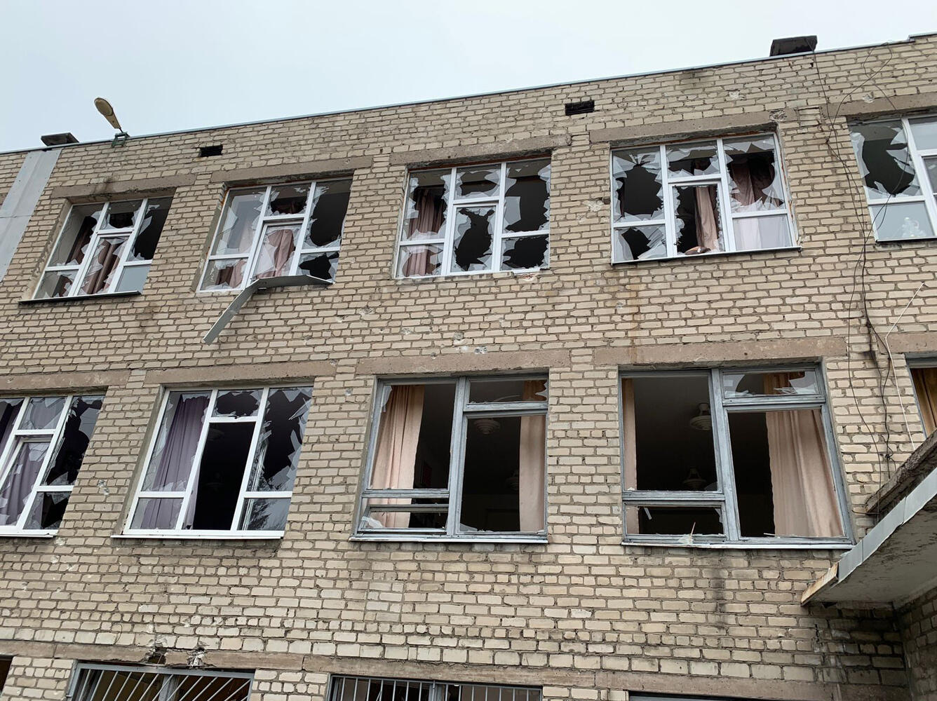 кадры обстрелов