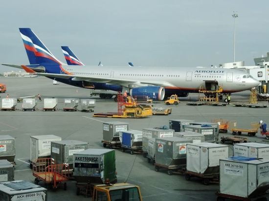 Аэрофлот прекращает рейсы в Чехию и Польшу