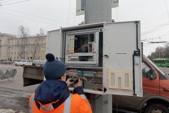 В Калининграде до 20 часов отключены светофоры на трех перекрестках - KP.RU