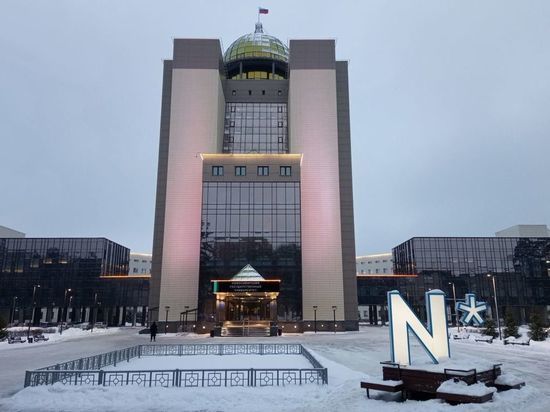 Новосибирских студенток задержала полиция за расклеивание листовок
