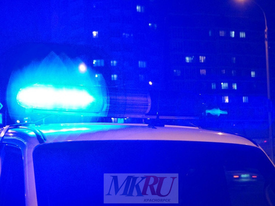 Напавшего на девочку-подростка в подъезде дома мужчину разыскивают в Красноярске