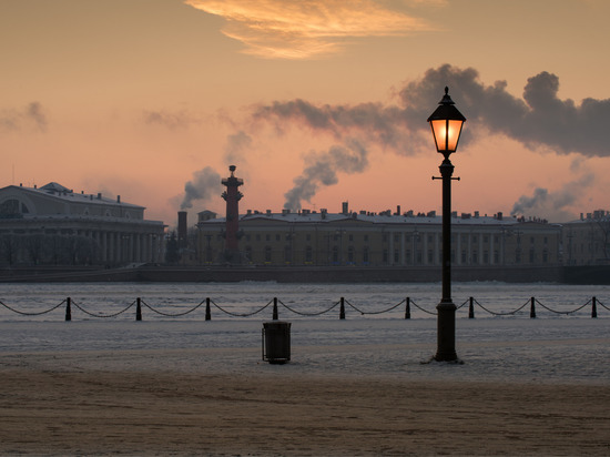 Мороз до -16 градусов и солнце ожидаются в Петербурге за день до весны