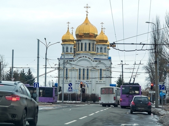 Храм на юго-западе Донецка попал под обстрел