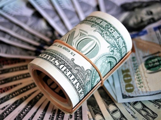 Курс доллара на рынке Forex составил 113 рублей