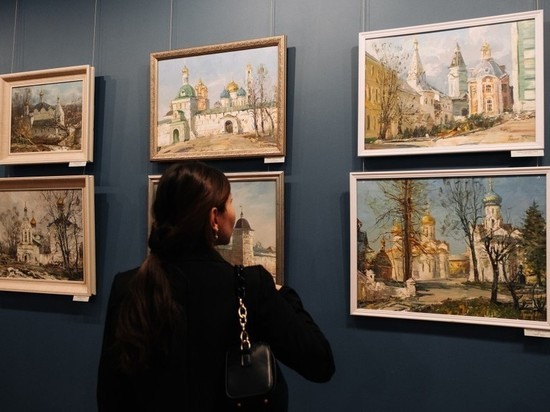 В Астраханской картинной галерее открылась выставка живописи Игоря Парахина
