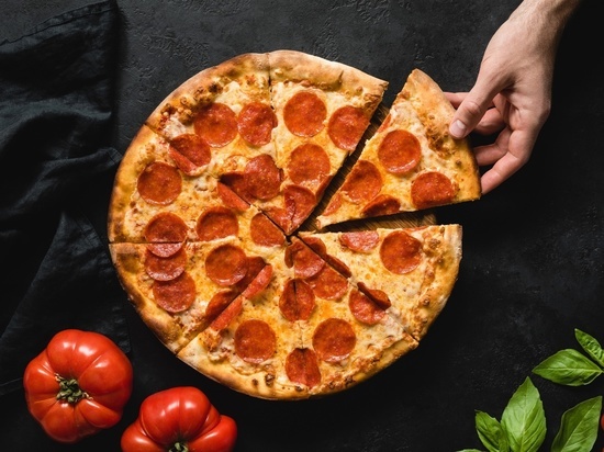 Пицца возглавила список самых популярных блюд на мурманских столах
