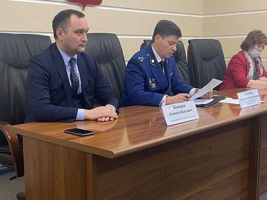Названы школы, в которых будут учиться дети ДНР и ЛНР