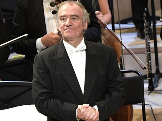 Гергиева убрали с должности дирижера Мюнхенского оркестра