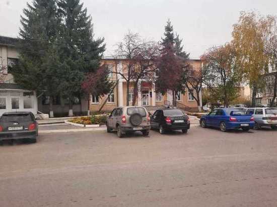 Глава муниципалитета Виктор Соколов, который должен лично отвечать за развитие территории, ищет неудачам философские объяснения