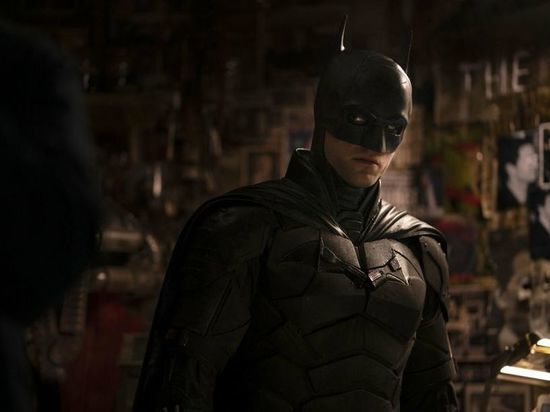 «Голливуду скорее придётся вернуться уже на других условиях»: в омском киноцентре оценили сдвиг выхода «Бэтмэна» в России