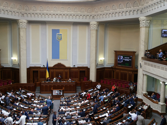 Верховная рада одобрила изъятие российской собственности на Украине