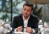 Президент Украины Владимир Зеленский заявил о готовности говорить с российским лидером Владимиром Путиным обо всем, в том числе о Донбассе