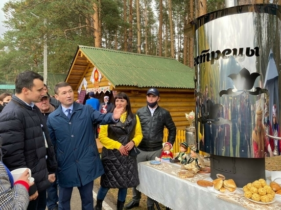 Гостей Масленицы в Пестречинском районе угостят чаем из гигантского самовара