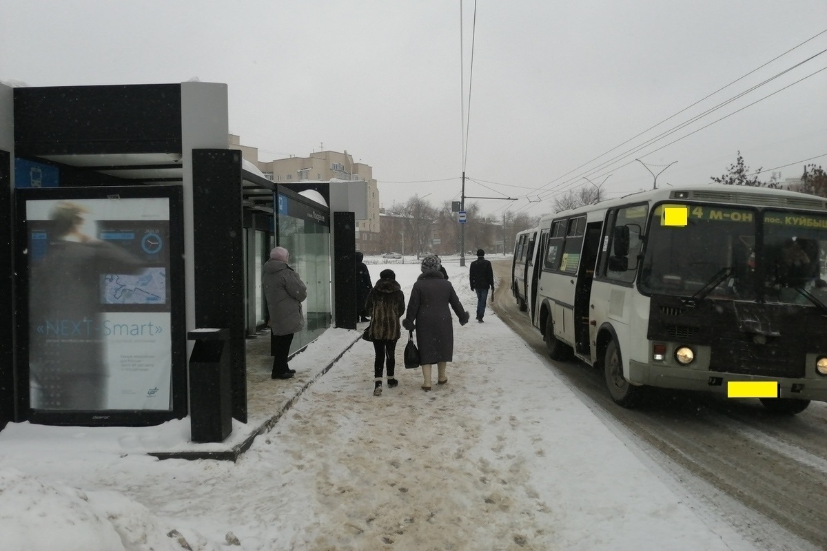 18 автобус оренбург. Автобус Оренбург. Оренбургский автобус новый. Общественный транспорт Оренбург. Маршрутка Оренбург.