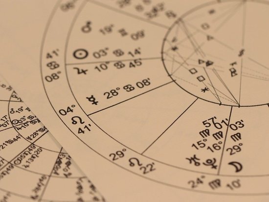 Астрологи сообщили о пугающем предсказании Нострадамуса на 2022 год