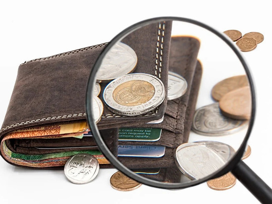 Жительница Смоленска потеряла банковскую карту и лишилась 7 тысяч рублей