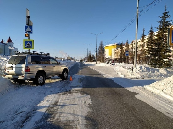 Иномарка снесла пешехода на переходе в Лабытнанги