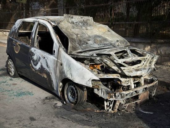 В Балтийске школьники сожгли машину