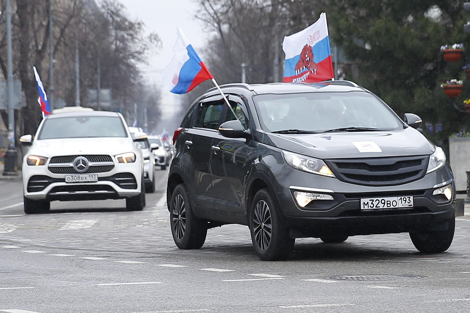 Краснодар Za наших! Кадры с патриотического автопробега