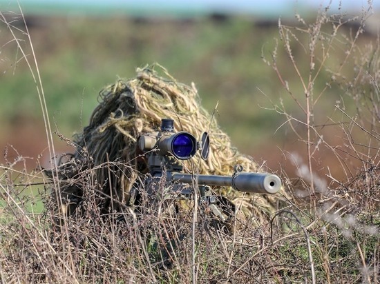На Украину приехал «один из лучших снайперов Канады» - СМИ