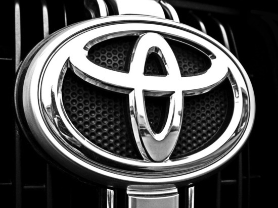 Toyota остановила выпуск автомобилей в России и их экспорт