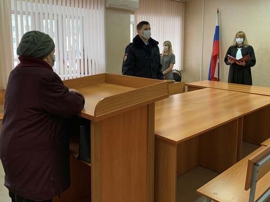 В Курске наказали пенсионерку за хищение ливерной колбасы и форели
