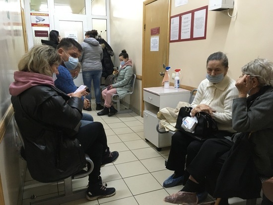 За треть месяца в Саратовской области освободились 478 ковидных коек