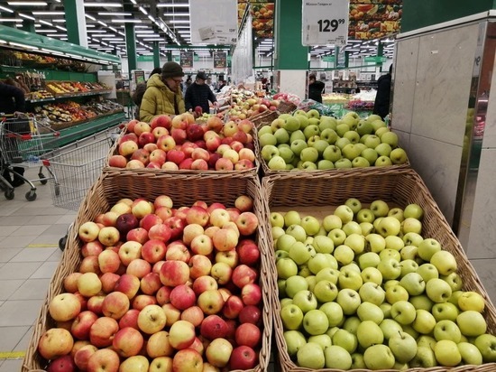 Стало известно, на какие продукты больше всего «загнут» цену в петербургских магазинах