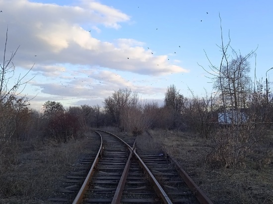 Остановлено движение поезда Луганск-Ясиноватая