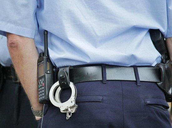 Белгородские и воронежские полицейские задержали 25-летнюю женщину с поддельным паспортом