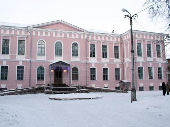 Путевой дворец в Великом Новгороде после реконструкции обзаведется подсветкой