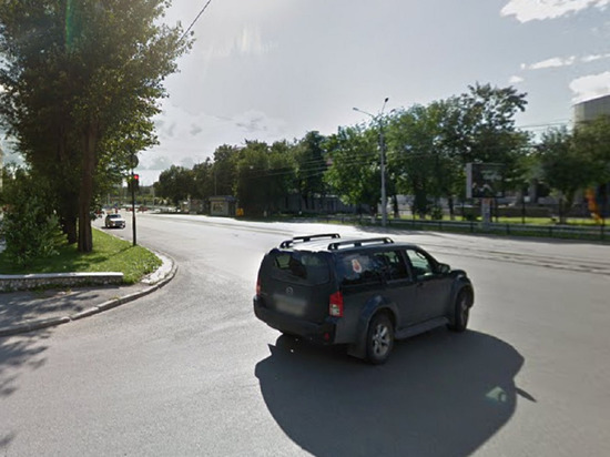 Туарег столкнулся с Audi в центре Екатеринбурга