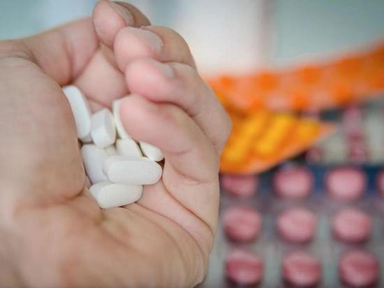 Эксперт назвал ажиотажный спрос серьезной проблемой на рынке лекарств