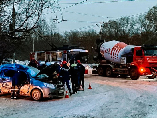 13 марта в Ижевске произошло 2 ДТП подряд