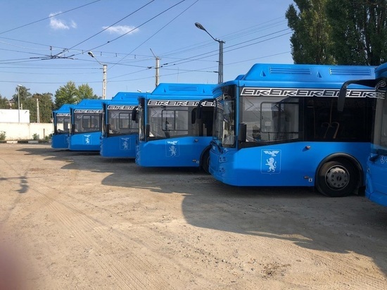 С 14 марта зайти в белгородские и пригородные автобусы можно только через переднюю дверь