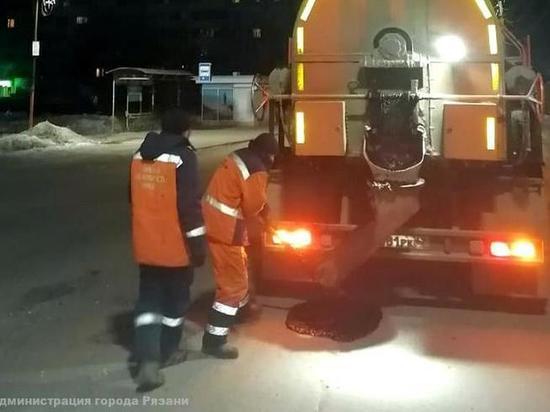 За неделю в Рязани заделали дорожные ямы на 11 участках улиц