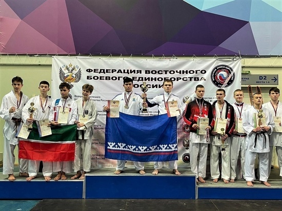 Юные борцы из Муравленко привезли награды с первенства России
