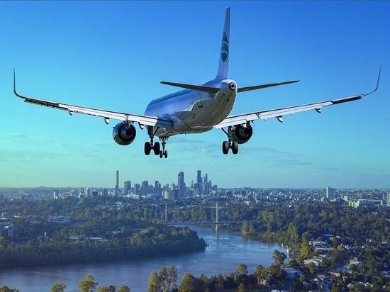 Самолет Белград — Москва возвращается в Сербию из-за «минирования»