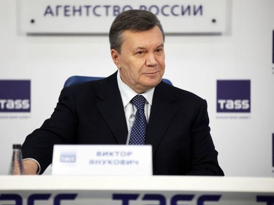 Янукович заявил, что предлагал Зеленскому мирный план, но получил отказ