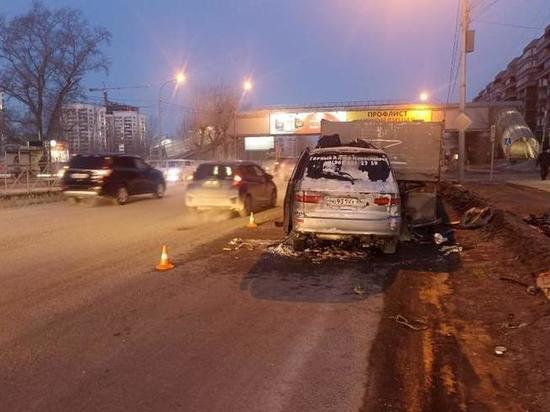 Трое погибли, трое в больнице: в полиции рассказали подробности ночной аварии в Новосибирске
