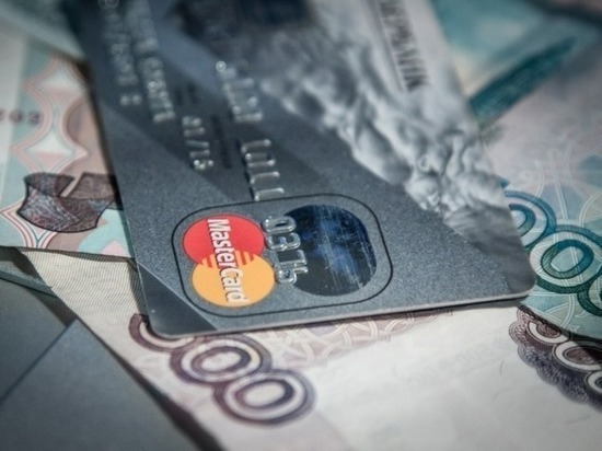 Сбербанк продлит срок действия дебетовых и кредитных банковских карт