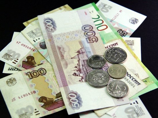 Жители новых территорий ДНР продолжают получать денежные выплаты