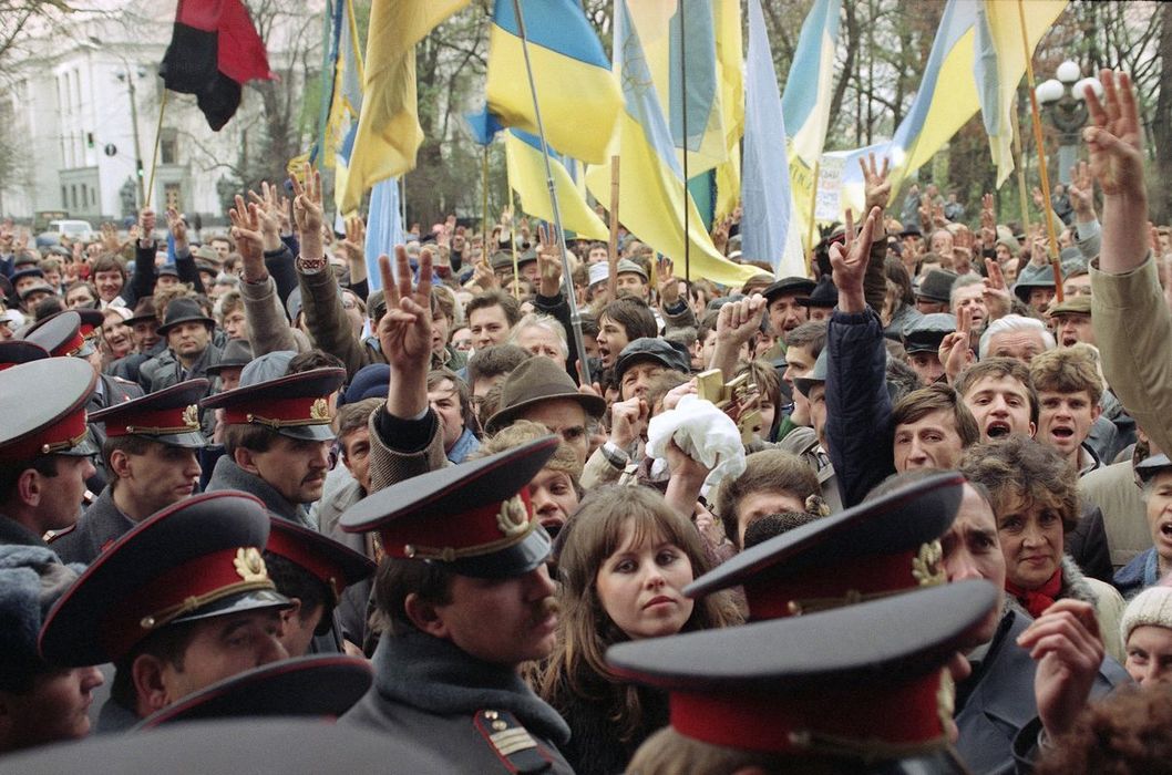 Так Украина отделялась от России: полные драматизма кадры девяностых