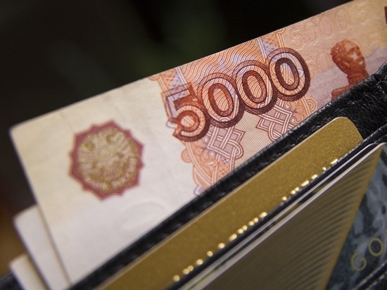 Fitch назвало дефолтом предстоящие купонные выплаты РФ по евробондам в рублях